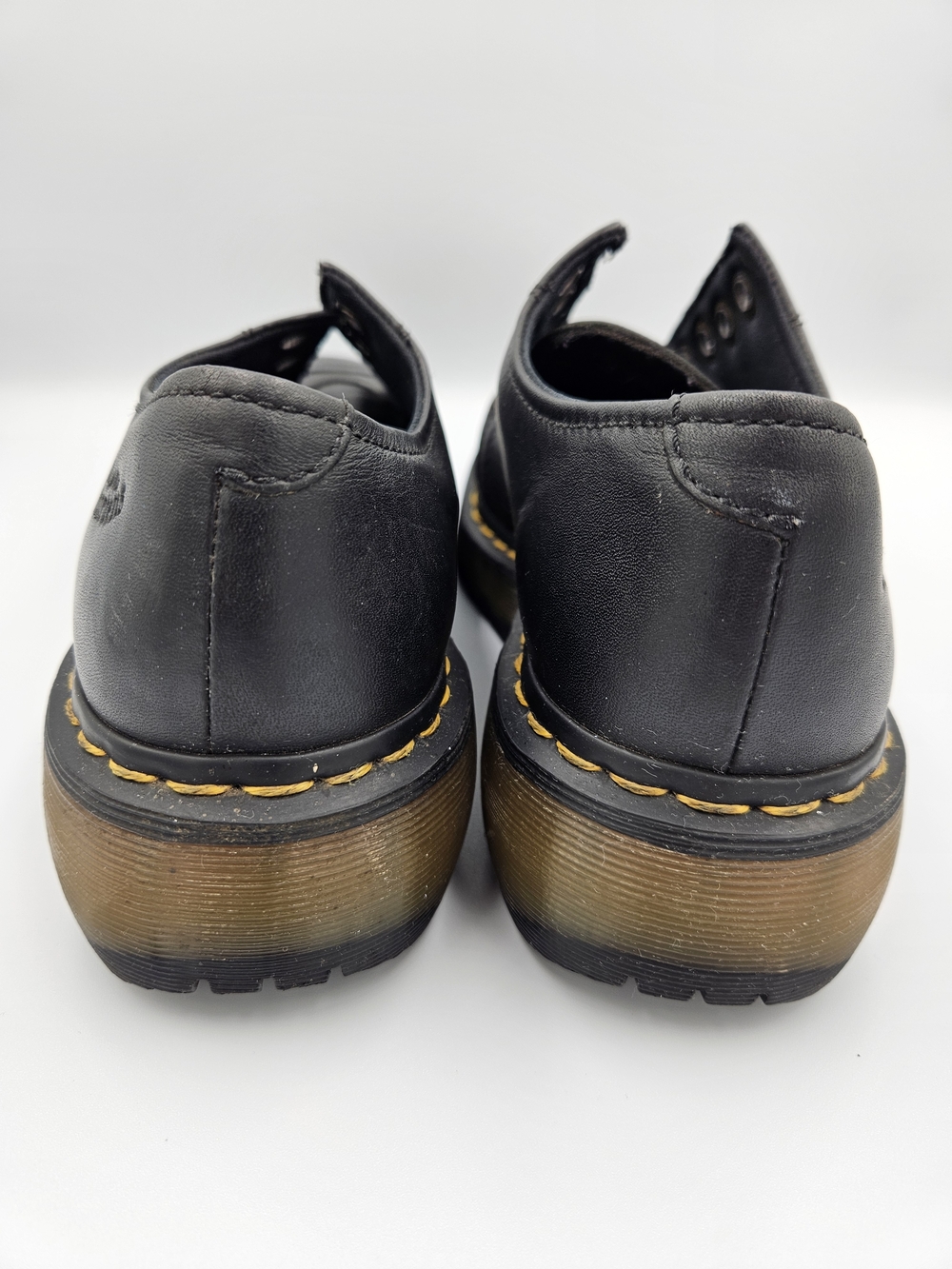 Dr. Martens 10960 Black Leather Oxford Shoes Women’s Size 9 - Picture 3 of 14